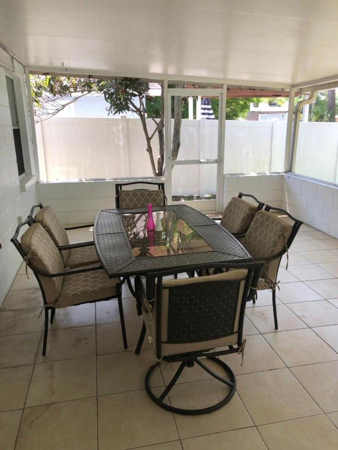 הוילה טאמפה Cheerful 3 Bed House In A Cul- De-Sac! מראה חיצוני תמונה